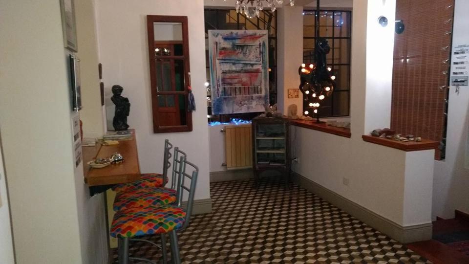 Hosteria Casa De Paula Trelew Buitenkant foto