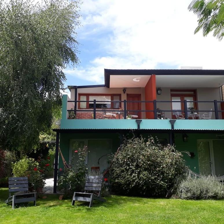 Hosteria Casa De Paula Trelew Buitenkant foto